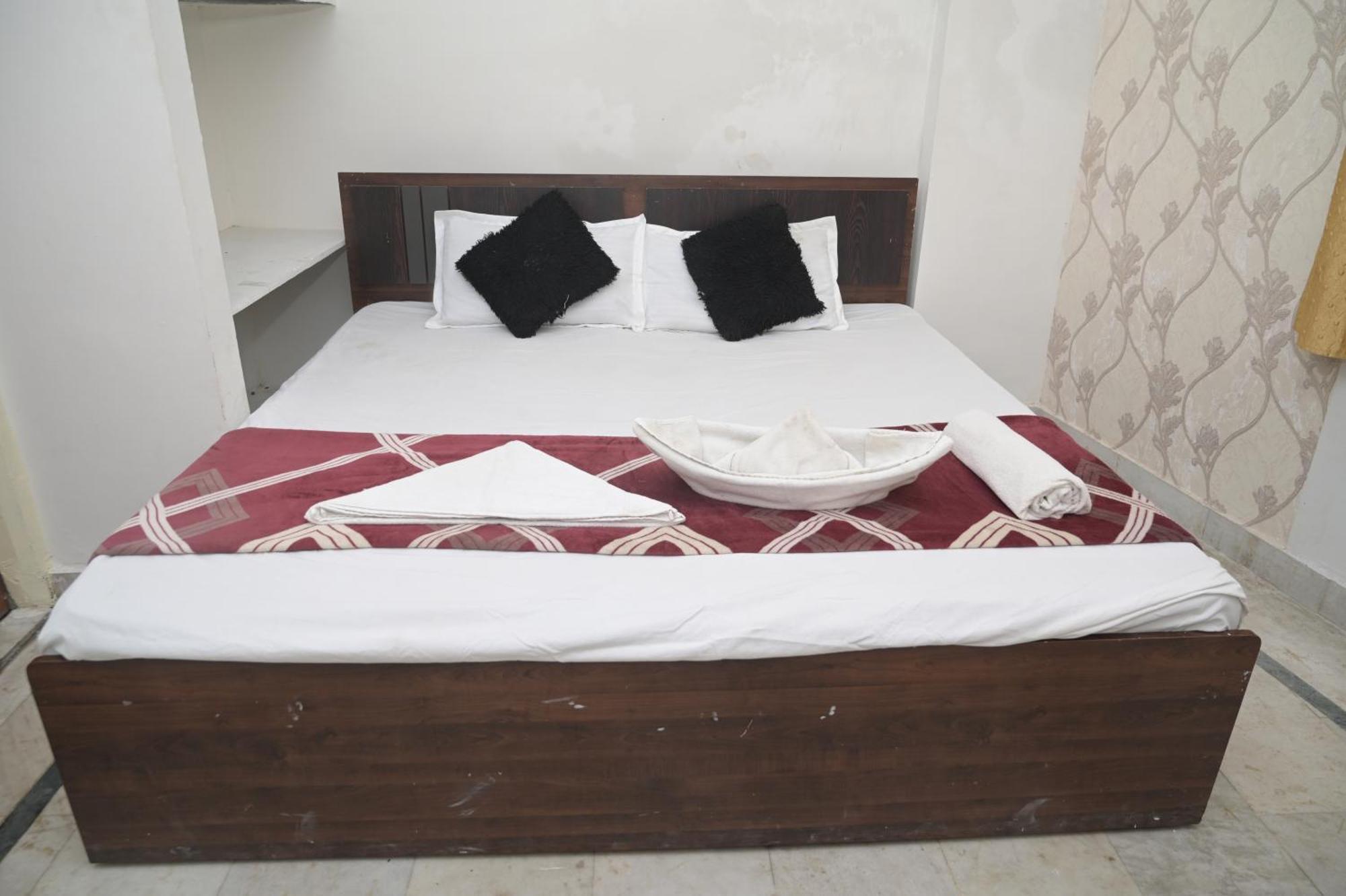 Rk Hotel Rooms Raipur  ภายนอก รูปภาพ